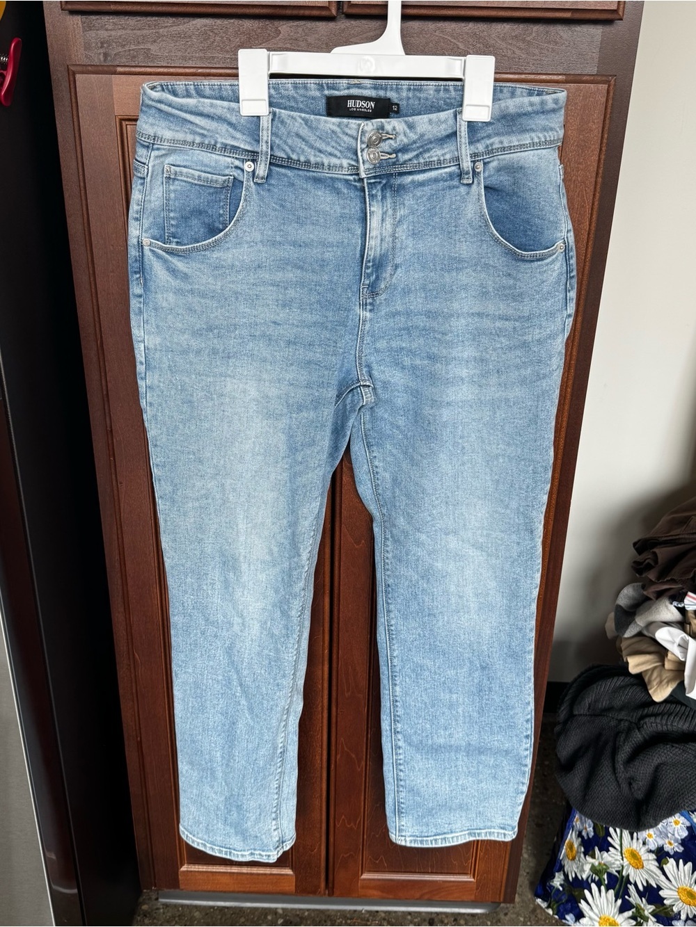 Hudson Jeans Size 12 Light Wash Double Button Flap Back Pocket Straight Leg EUC - Picture 5 of 15